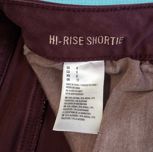 American Eagle Super Stretch Hi-Rise Shortie Shorts Cuffed Sz 8 - Picture 6 of 7